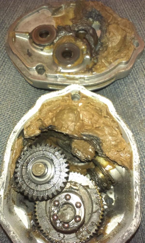 old cooked grease Ancienne graisse cuite