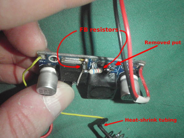 replacing the pot by two fixed resistors Remplacement du potentiomètre par deux résistances fixes