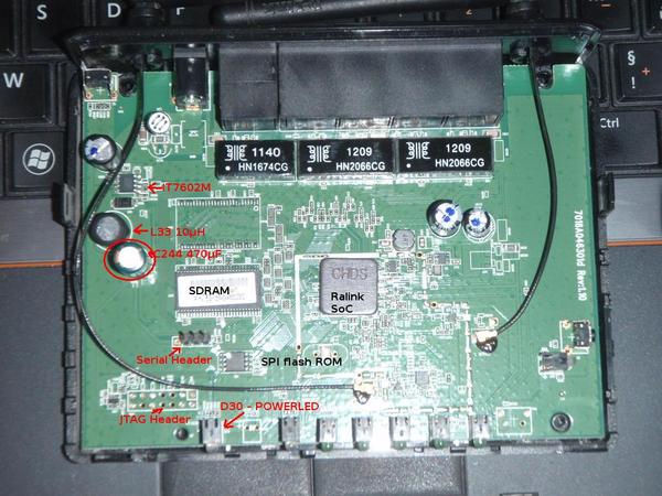DIR-615 board PCB DIR-615 : top