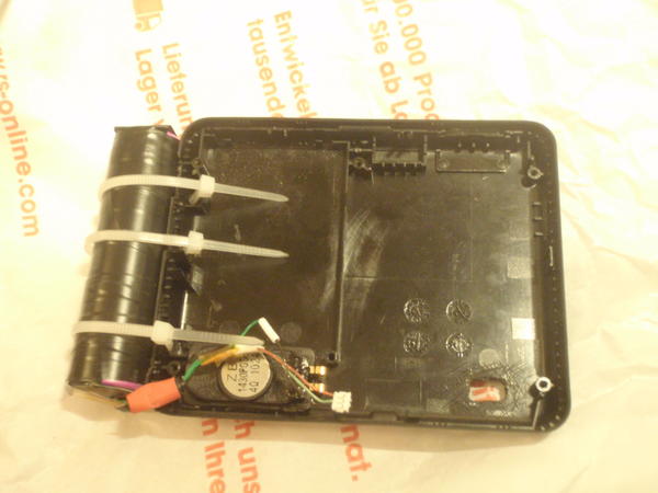 ziptied battery Emballage