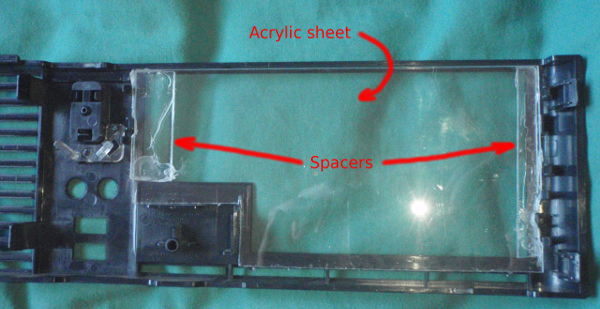 plexiglass drives cover Cache en plexiglass