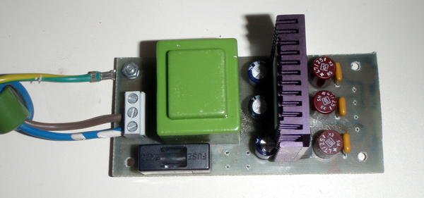 whole power supply assembled Alimentation assemblée