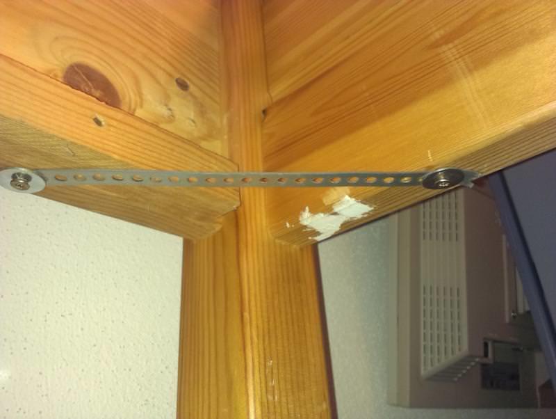 Ugly reinforcement to counter the torque from the frame