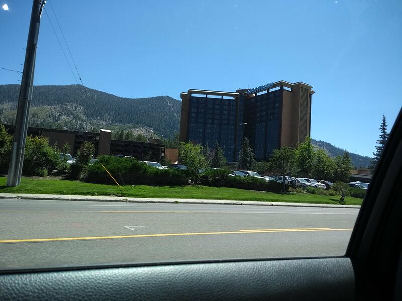 Casinos après la frontière du Nevada