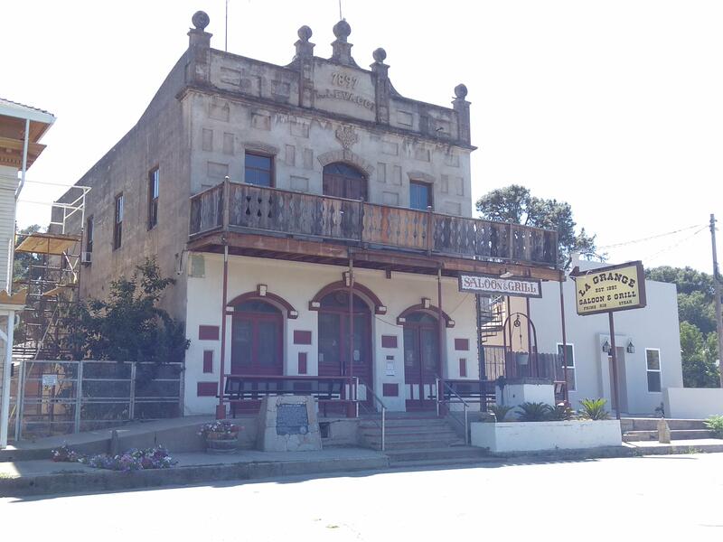 Saloon à La Grange