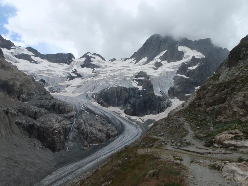 Glacier de la Pilatte et sommets des Bans