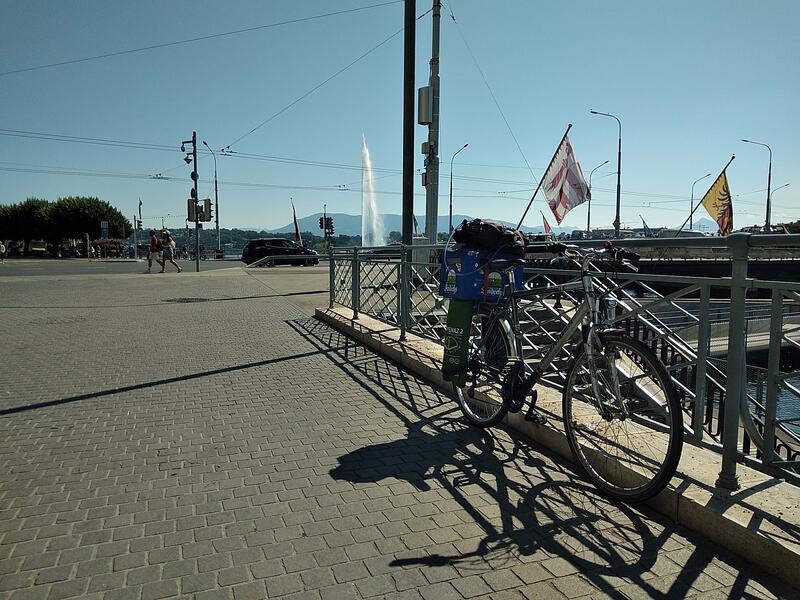 Pont du Mont-Blanc à Genève
