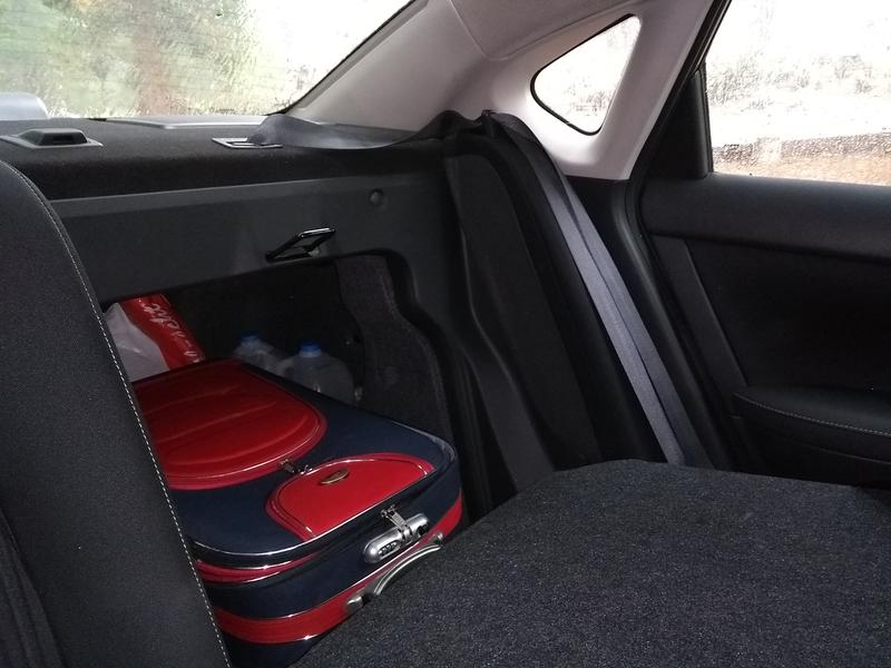 http://www.monorailc.at/hfr/2019/09/nissan/06seat.jpg